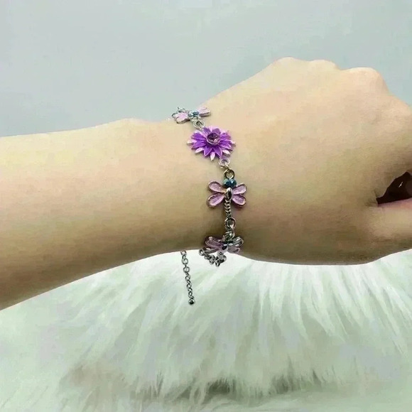 Pink Butterflies Violet Flower Bracelet - Picture 5 of 9